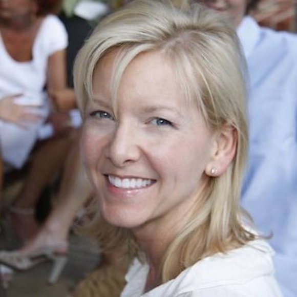 Meet your Posher, Teresa!! - Picture 1 of 1